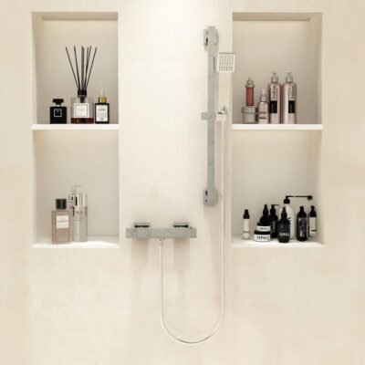 Bloque single outlet bar valve with Bloque slide rail, Dekka single function handset and smooth PVC hose